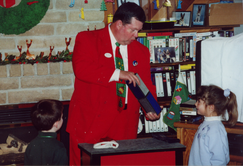 RED Suit